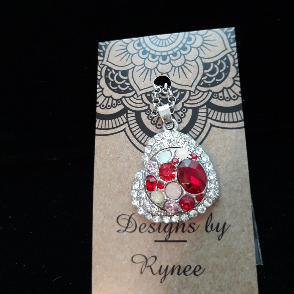 Snap Button Necklace 12$